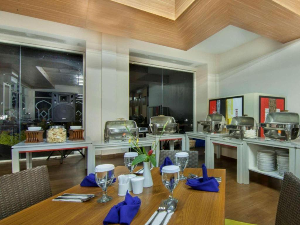 The Rizen Hotel Cisarua Extérieur photo